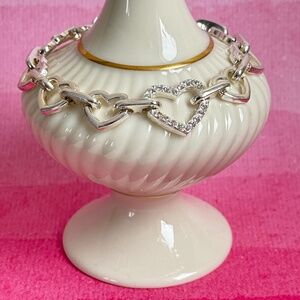 VINTAGE AVON Bracelet Clear Rhinestone Heart Silver Adjustable Heart Links